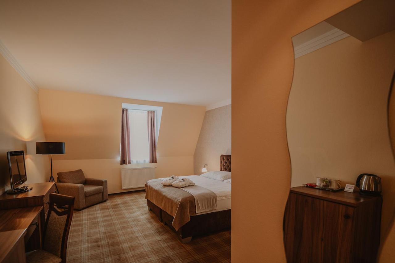 Hotel Solisko Strbske Pleso Exterior photo