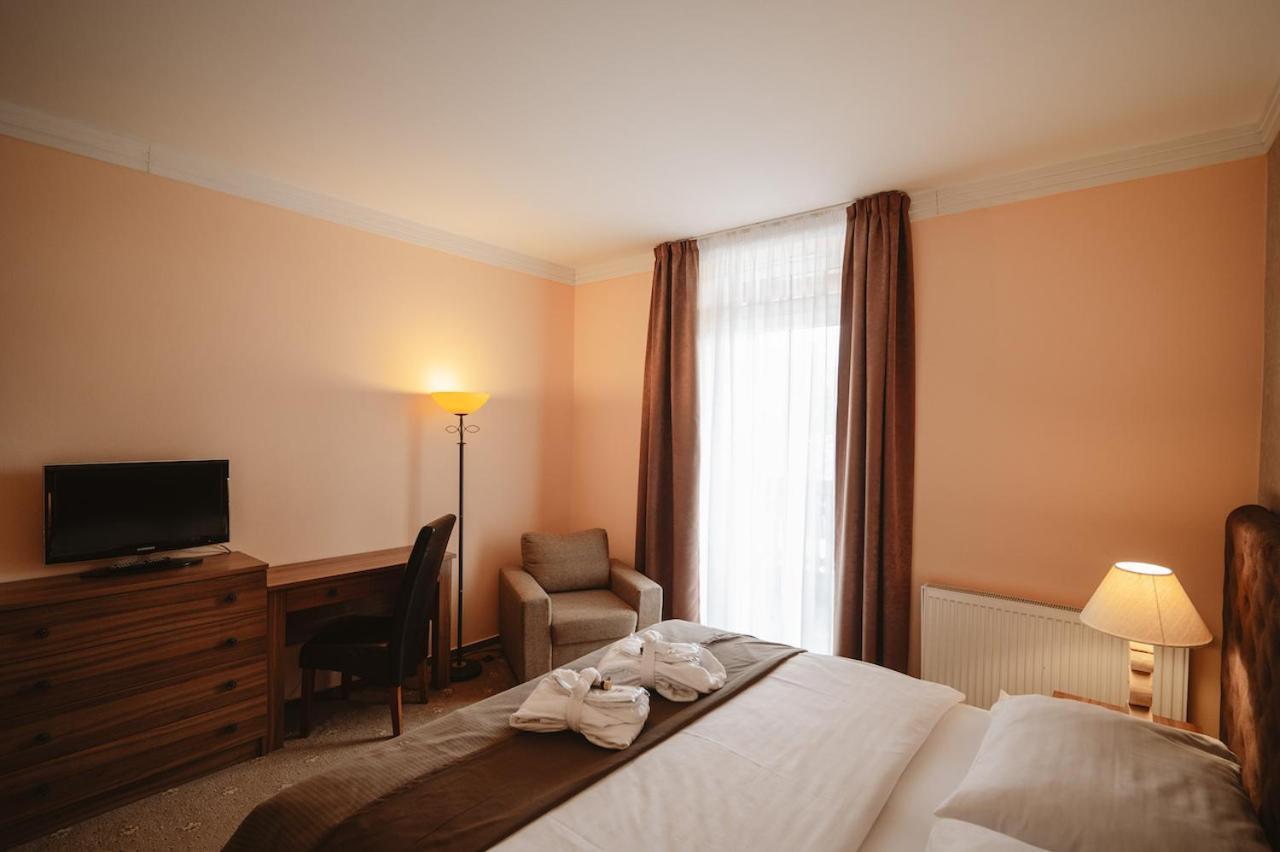 Hotel Solisko Strbske Pleso Exterior photo