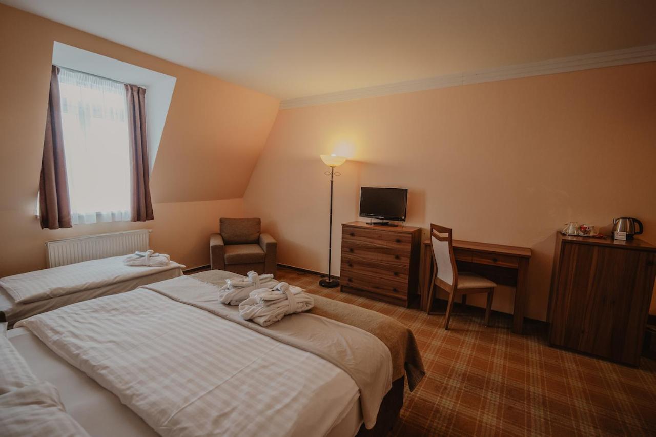 Hotel Solisko Strbske Pleso Exterior photo